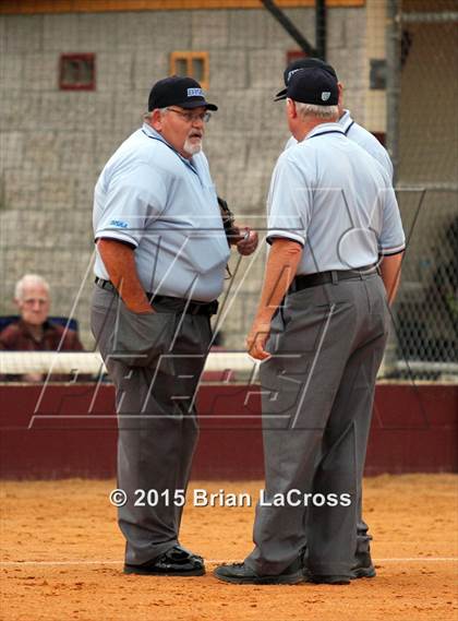 Thumbnail 1 in West Nassau vs. Bishop Snyder (FHSAA Regional Semifinal) photogallery.