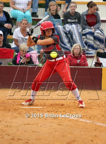 Thumbnail 1 in West Nassau vs. Bishop Snyder (FHSAA Regional Semifinal) photogallery.
