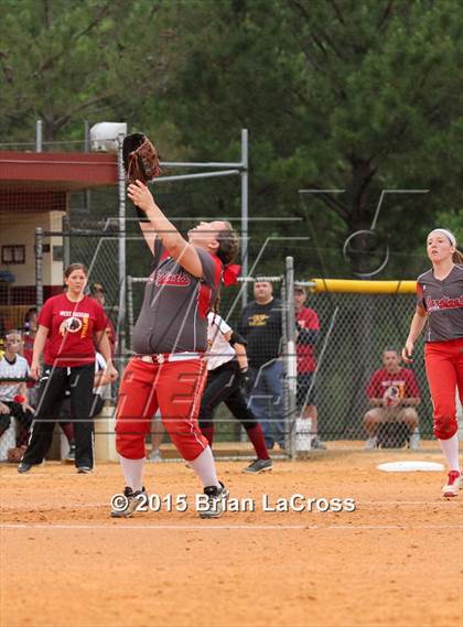 Thumbnail 3 in West Nassau vs. Bishop Snyder (FHSAA Regional Semifinal) photogallery.