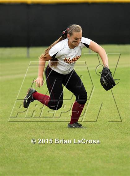 Thumbnail 3 in West Nassau vs. Bishop Snyder (FHSAA Regional Semifinal) photogallery.