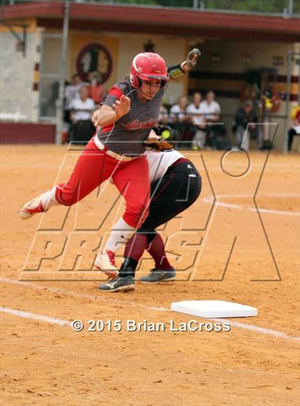 Thumbnail 2 in West Nassau vs. Bishop Snyder (FHSAA Regional Semifinal) photogallery.