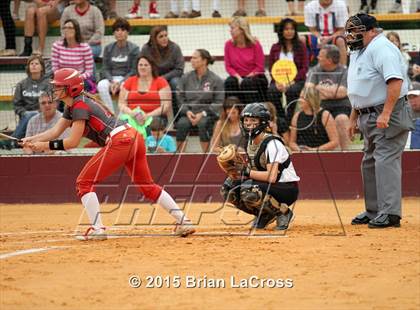 Thumbnail 3 in West Nassau vs. Bishop Snyder (FHSAA Regional Semifinal) photogallery.