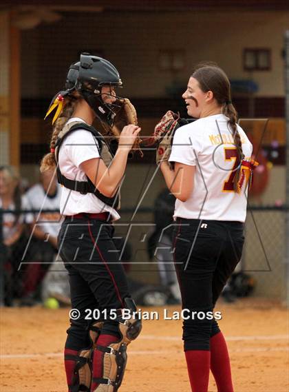 Thumbnail 2 in West Nassau vs. Bishop Snyder (FHSAA Regional Semifinal) photogallery.