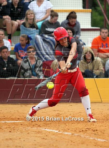 Thumbnail 3 in West Nassau vs. Bishop Snyder (FHSAA Regional Semifinal) photogallery.