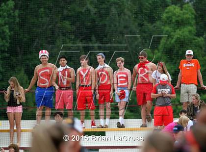 Thumbnail 1 in West Nassau vs. Bishop Snyder (FHSAA Regional Semifinal) photogallery.