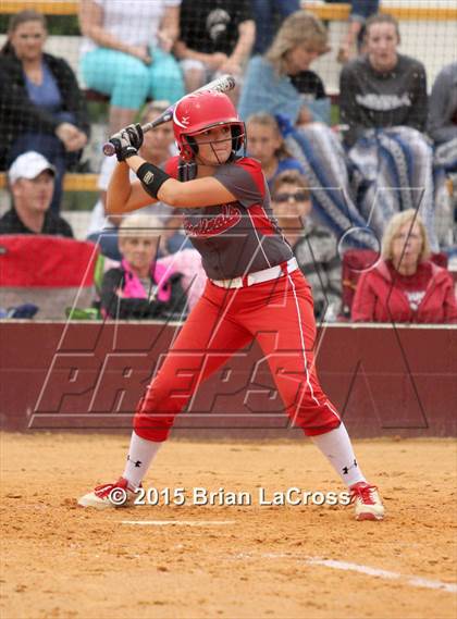 Thumbnail 3 in West Nassau vs. Bishop Snyder (FHSAA Regional Semifinal) photogallery.