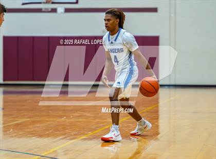 Thumbnail 2 in Tompkins vs. Sterling (McDonald's Texas Invitational) photogallery.