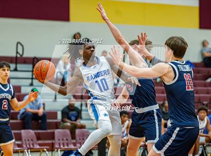 Thumbnail 3 in Tompkins vs. Sterling (McDonald's Texas Invitational) photogallery.