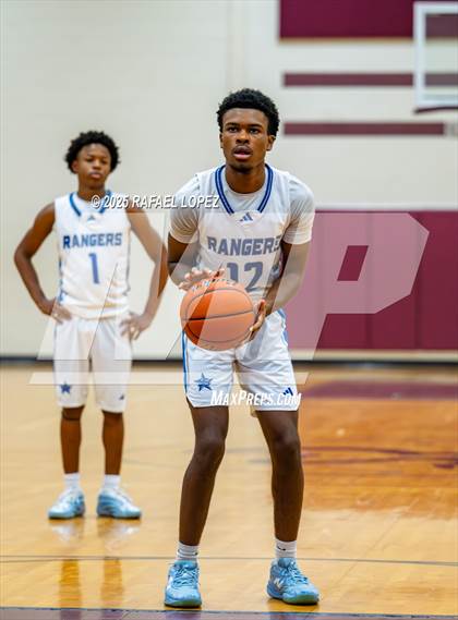 Thumbnail 2 in Tompkins vs. Sterling (McDonald's Texas Invitational) photogallery.