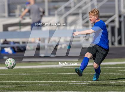 Thumbnail 1 in Skutt Catholic vs Creighton Prep (Skutt JV Tournament) photogallery.