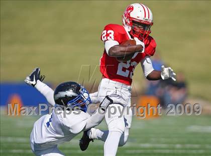 Thumbnail 1 in Clear Springs vs. Katy (Texas 5A D2 Playoffs) photogallery.