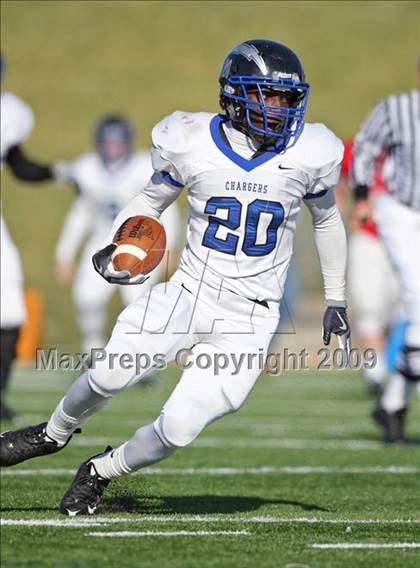 Thumbnail 2 in Clear Springs vs. Katy (Texas 5A D2 Playoffs) photogallery.