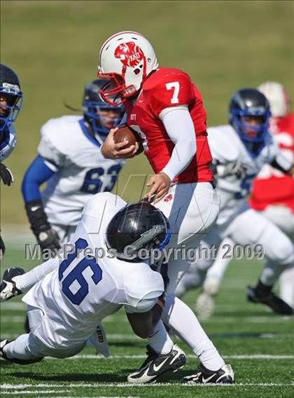 Thumbnail 2 in Clear Springs vs. Katy (Texas 5A D2 Playoffs) photogallery.