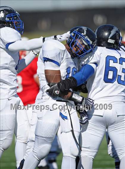 Thumbnail 2 in Clear Springs vs. Katy (Texas 5A D2 Playoffs) photogallery.