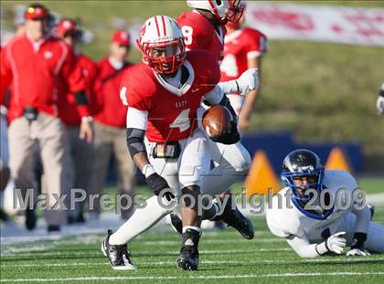Thumbnail 1 in Clear Springs vs. Katy (Texas 5A D2 Playoffs) photogallery.