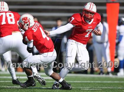 Thumbnail 2 in Clear Springs vs. Katy (Texas 5A D2 Playoffs) photogallery.