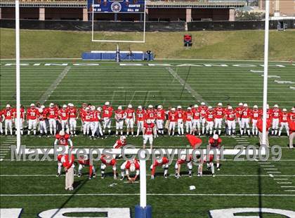 Thumbnail 3 in Clear Springs vs. Katy (Texas 5A D2 Playoffs) photogallery.