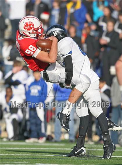 Thumbnail 1 in Clear Springs vs. Katy (Texas 5A D2 Playoffs) photogallery.