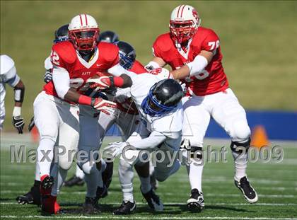 Thumbnail 2 in Clear Springs vs. Katy (Texas 5A D2 Playoffs) photogallery.
