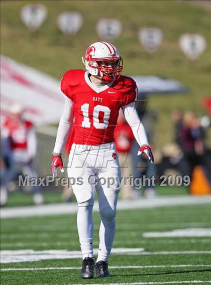 Thumbnail 1 in Clear Springs vs. Katy (Texas 5A D2 Playoffs) photogallery.
