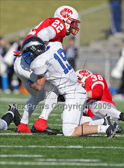 Thumbnail 3 in Clear Springs vs. Katy (Texas 5A D2 Playoffs) photogallery.