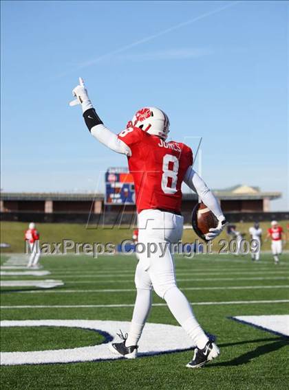 Thumbnail 3 in Clear Springs vs. Katy (Texas 5A D2 Playoffs) photogallery.
