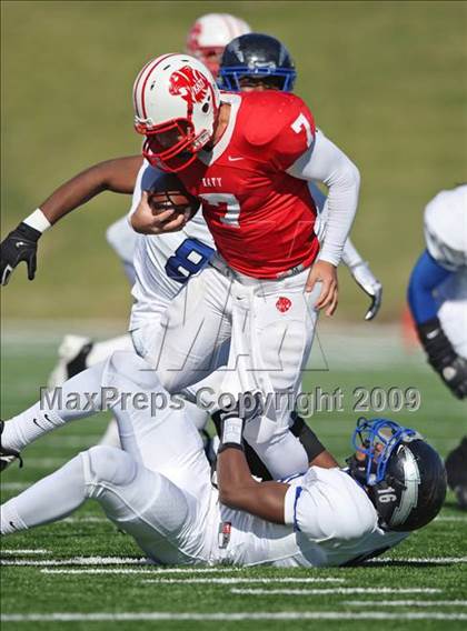 Thumbnail 2 in Clear Springs vs. Katy (Texas 5A D2 Playoffs) photogallery.