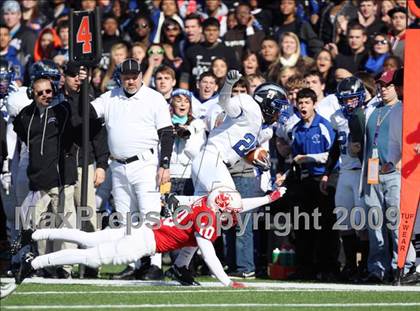 Thumbnail 2 in Clear Springs vs. Katy (Texas 5A D2 Playoffs) photogallery.