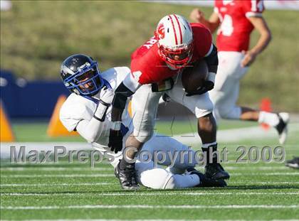 Thumbnail 3 in Clear Springs vs. Katy (Texas 5A D2 Playoffs) photogallery.