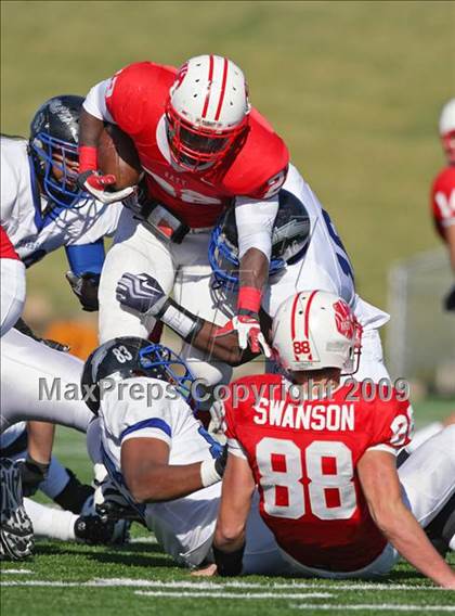 Thumbnail 3 in Clear Springs vs. Katy (Texas 5A D2 Playoffs) photogallery.