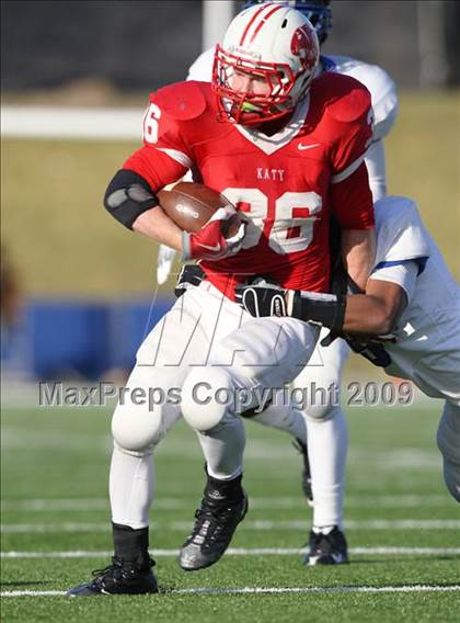 Thumbnail 2 in Clear Springs vs. Katy (Texas 5A D2 Playoffs) photogallery.