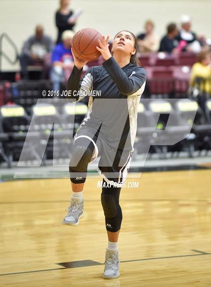 Thumbnail 2 in Amarillo vs Churchill (NEISD Invitational) photogallery.