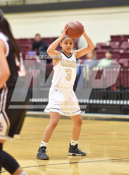 Thumbnail 2 in Amarillo vs Churchill (NEISD Invitational) photogallery.
