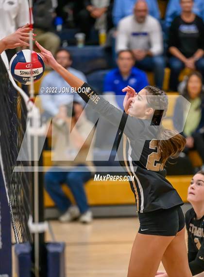 Thumbnail 1 in Trumbull vs. Darien (CIAC Class LL FInal) photogallery.