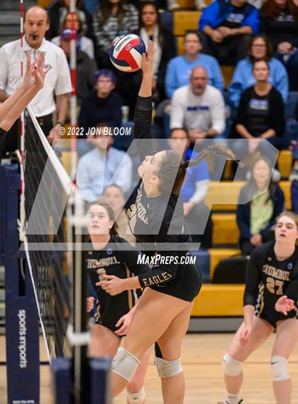 Thumbnail 1 in Trumbull vs. Darien (CIAC Class LL FInal) photogallery.