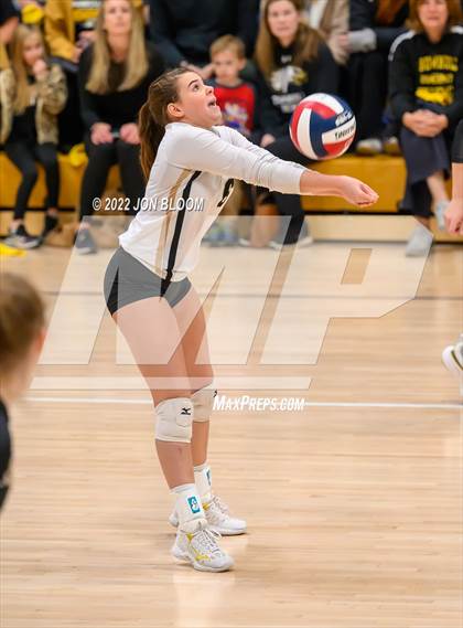 Thumbnail 1 in Trumbull vs. Darien (CIAC Class LL FInal) photogallery.