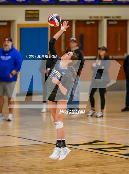 Thumbnail 1 in Trumbull vs. Darien (CIAC Class LL FInal) photogallery.