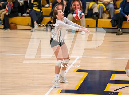 Thumbnail 2 in Trumbull vs. Darien (CIAC Class LL FInal) photogallery.