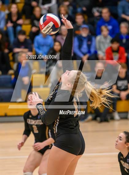 Thumbnail 1 in Trumbull vs. Darien (CIAC Class LL FInal) photogallery.