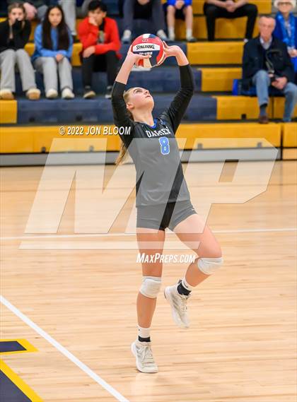Thumbnail 2 in Trumbull vs. Darien (CIAC Class LL FInal) photogallery.