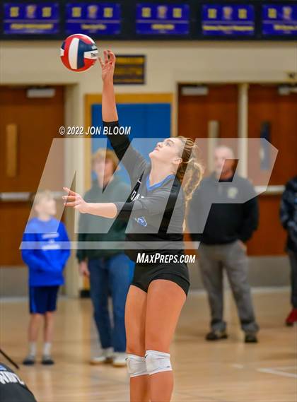 Thumbnail 3 in Trumbull vs. Darien (CIAC Class LL FInal) photogallery.