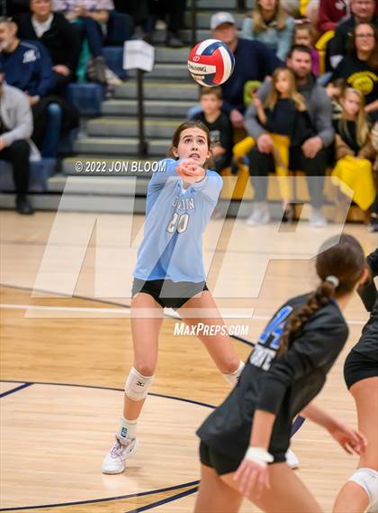 Thumbnail 1 in Trumbull vs. Darien (CIAC Class LL FInal) photogallery.