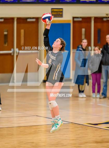 Thumbnail 3 in Trumbull vs. Darien (CIAC Class LL FInal) photogallery.