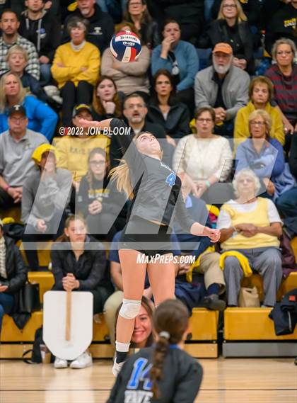 Thumbnail 2 in Trumbull vs. Darien (CIAC Class LL FInal) photogallery.