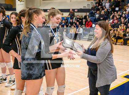 Thumbnail 1 in Trumbull vs. Darien (CIAC Class LL FInal) photogallery.