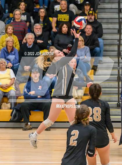 Thumbnail 1 in Trumbull vs. Darien (CIAC Class LL FInal) photogallery.