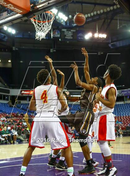 Thumbnail 2 in Berkeley vs. Crespi (CIF D1 State Final) photogallery.