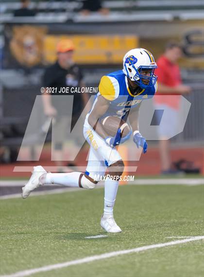 Thumbnail 2 in Brennan @ Clemens photogallery.