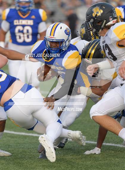 Thumbnail 3 in Brennan @ Clemens photogallery.