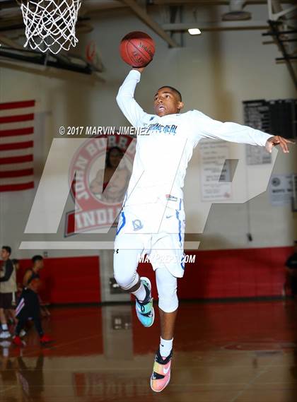 Thumbnail 1 in San Fernando East vs West (Allstar Game) photogallery.